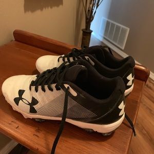 Under Armour Youth Cleats